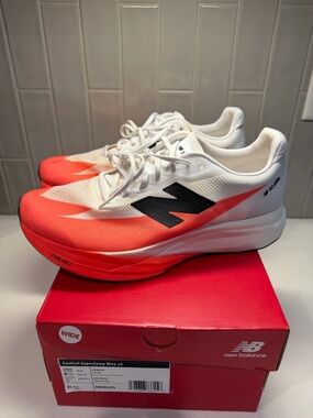 FuelCell SuperComp Elite v5 - Men’s 8.5 Wide